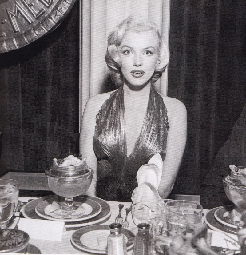 William Travilla, Gold Dress, Marilyn Monroe, Gentlemen Prefer Blondes, PhotoPlay Awards