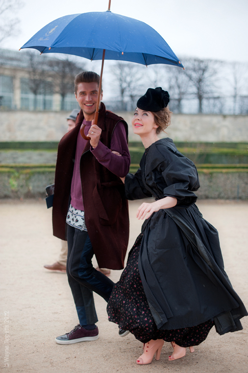 waynetippettsus Ulyana Sergeenko, Wayne Tippett, Black dress and hat