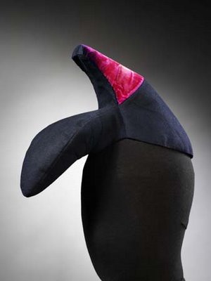 shoe hat Shoe Hat, Elsa Schiaparelli, Salvador Dali, Daisy Fellowes