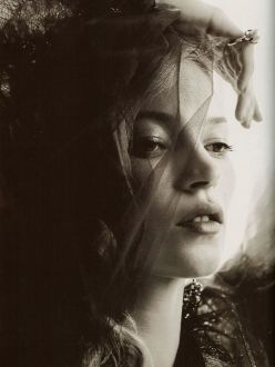 Kate Moss, 1930s, Vogue Dec 2007, Lachlan Bailey