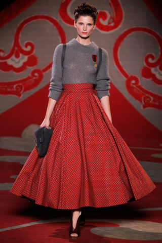 Ulyana Sergeenko, Fall 2012, Red print full skirt, grey mohair jumper, satchel