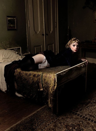 Maison close, Valentine, Burlesque, Corsets