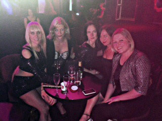 Forever Crazy, The Pushettes