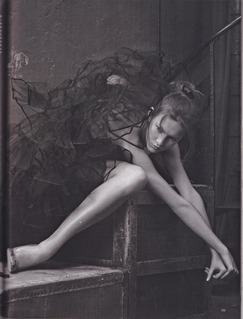 Showgirls, Vogue 2006 , Corset Couture, Craig McDean