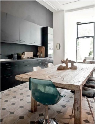 Milk Decoration, Belgium