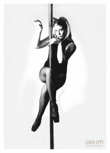 Lace cat ears, pole en pointe, Carolyn Everitt, Push Studios