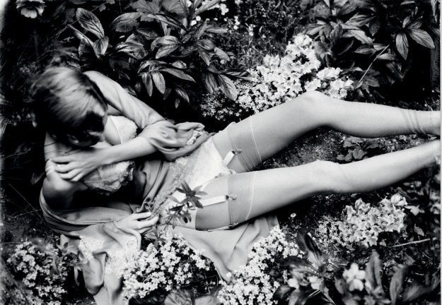 ellen Von Unwerth, Alfred Cheney Johnston, Grey Magazine, Camille Rowe