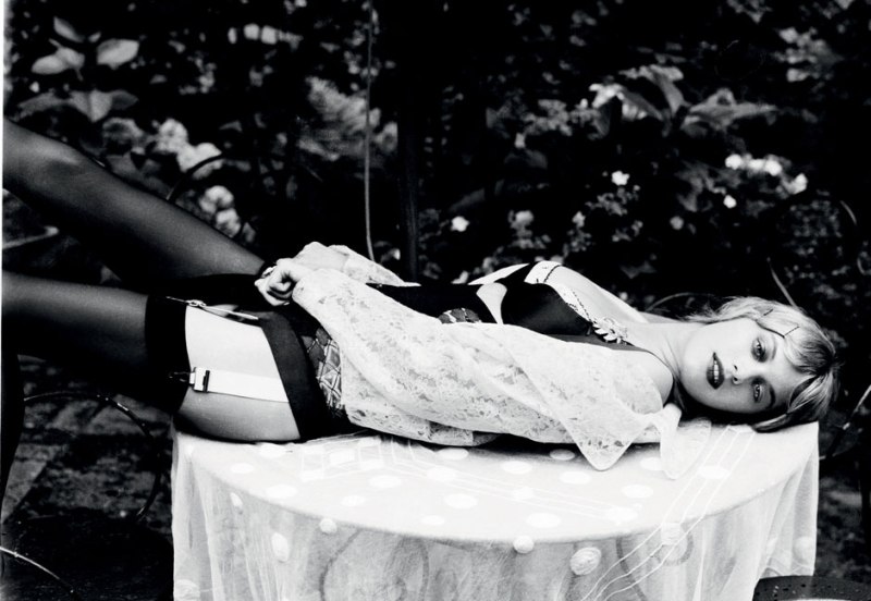 ellen Von Unwerth, Alfred Cheney Johnston, Grey Magazine, Camille Rowe