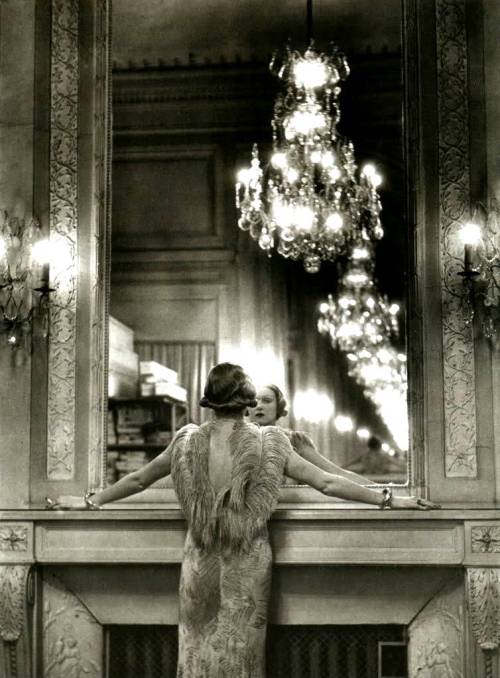 vintage feathers and chandelier