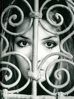 Angela Lindvall, Talitha Getty, Porter Magazine