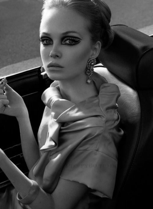 60's eyes, makeup, kohl